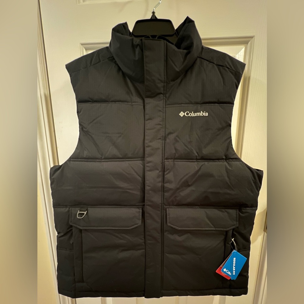 NWT Columbia Omni-Heat Infinity Omni Heat and Omni Shield Repellency. Black.